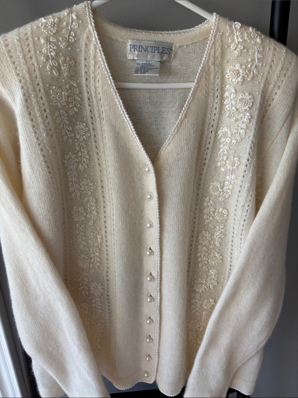 Vintage angora wool cardigan-cream
